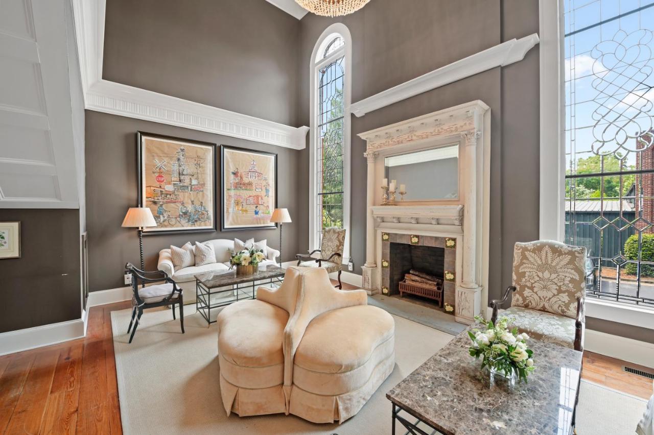 The James Madison Inn ภายนอก รูปภาพ